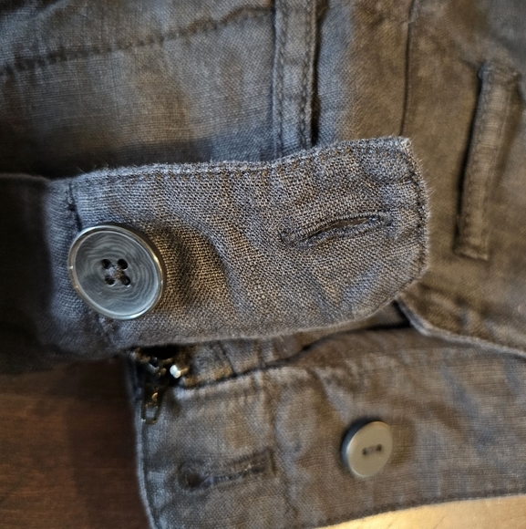 By Anthropologie Women's Linen Shirt-Tie Capri Pants, Black - Picture 9 of 13